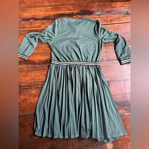 Margot & Clemence green knee length dress size 14 long sleeve heavy lined - Picture 9 of 9